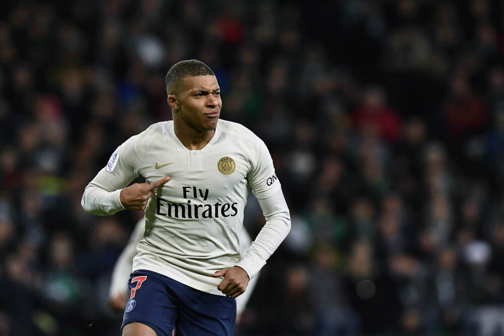 夏梦这充满阳光的妆造, 有没有感染到你?